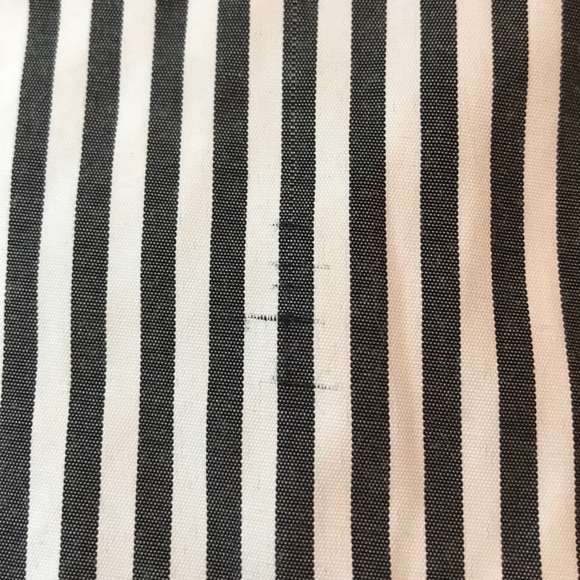 NWT Bebe Off Shoulder Top - Picture 5 of 6